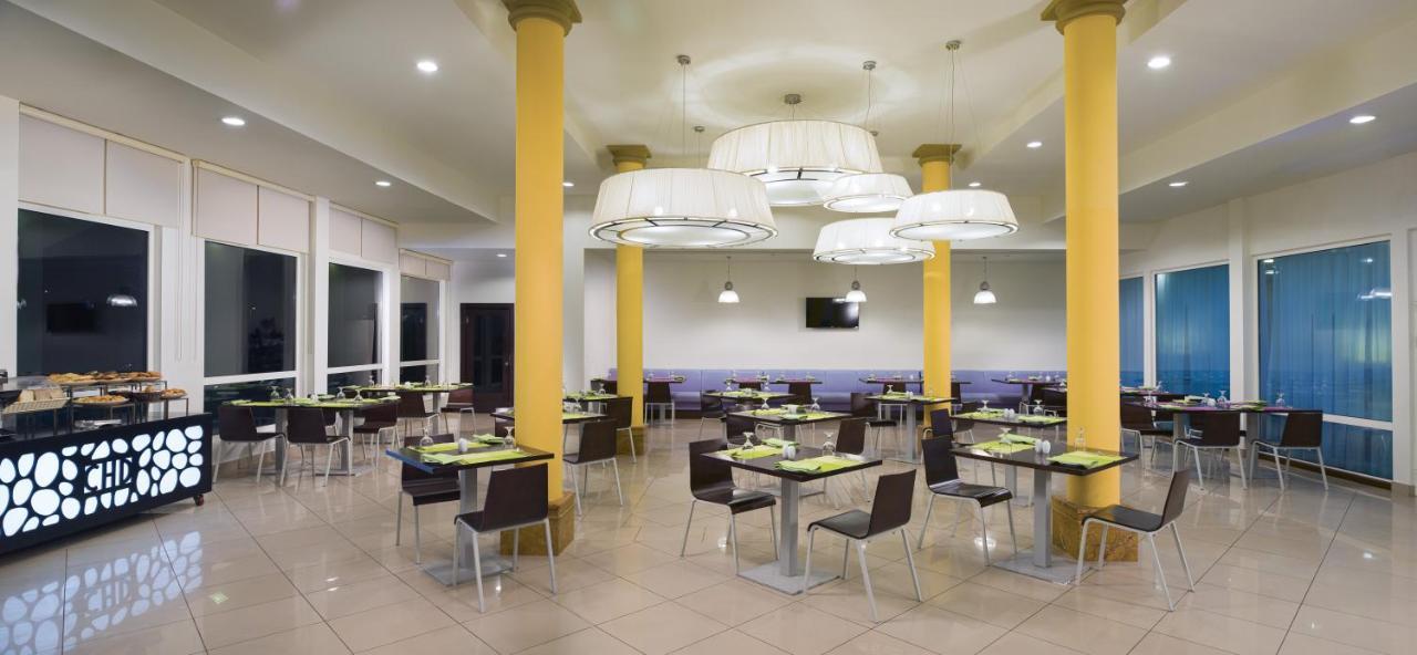 City Hotel Duqm Exterior photo